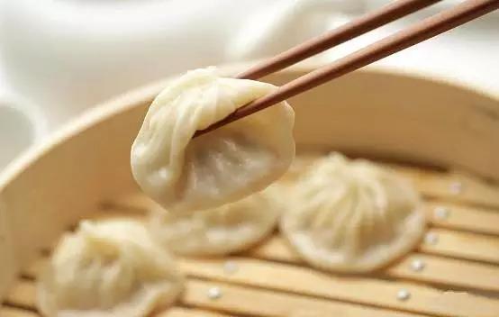 上海有哪些著名的小吃？有什么推薦嗎？